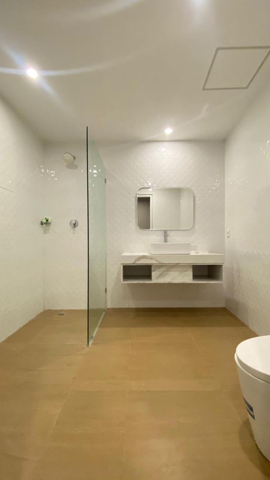 Nio Garden Hotel Sumbawa Экстерьер фото